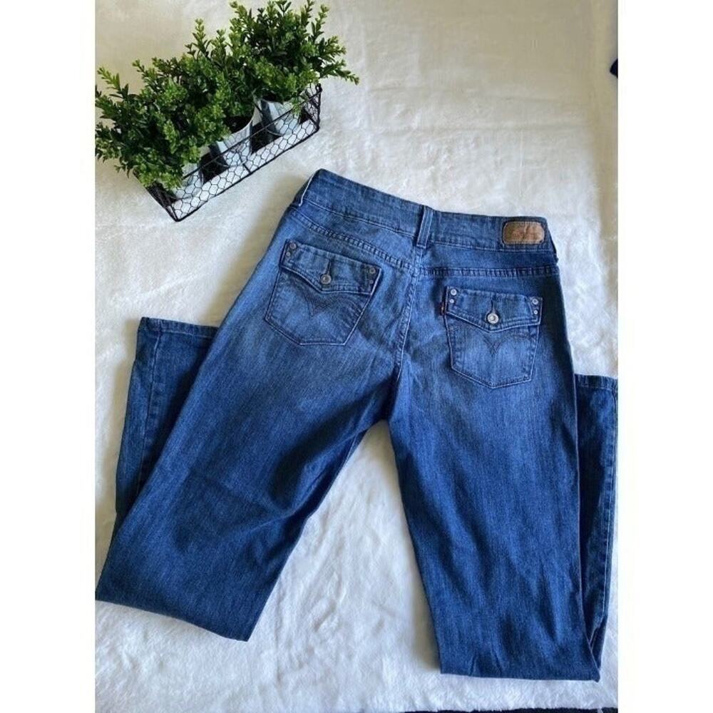 levi jeans